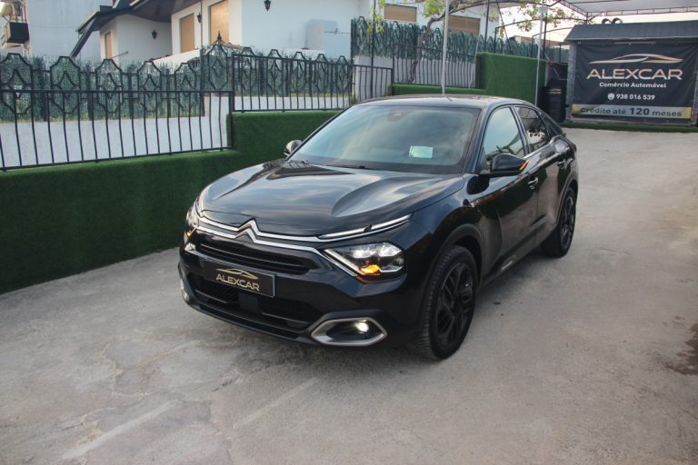 Citroen C4 1.2 PureTech/130cv/ SHINE