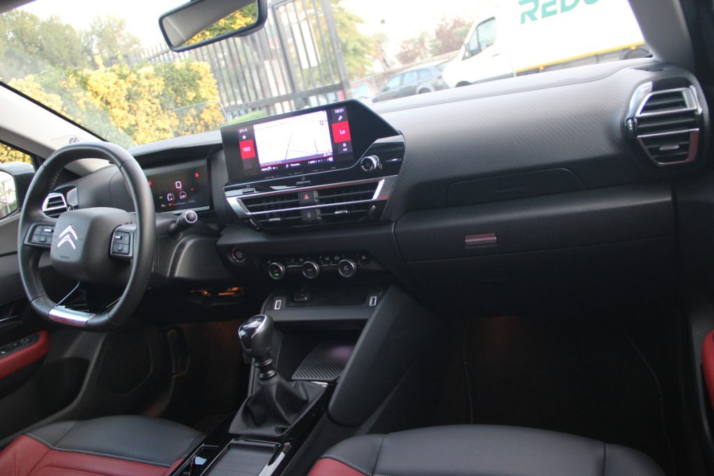 Citroen C4 1.2 PureTech/130cv/ SHINE – foto 11