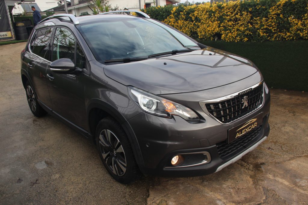 Peugeot 2008 1.2 PureTech /130cv/ ALLURE – foto 3