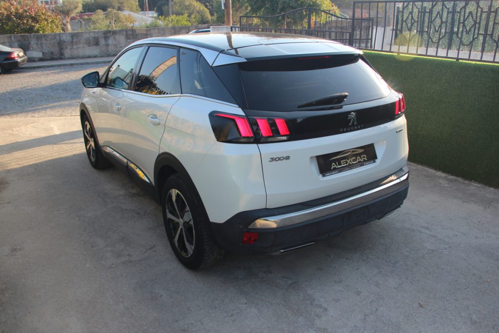 Peugeot 3008 1.2 PureTech/130cv/ GT LINE – foto 5
