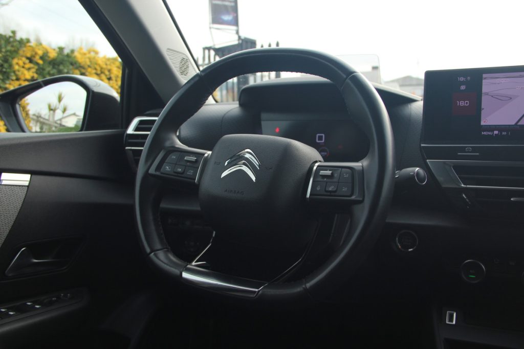 Citroen C4 1.2 PureTech /130cv/ SHINE – foto 11