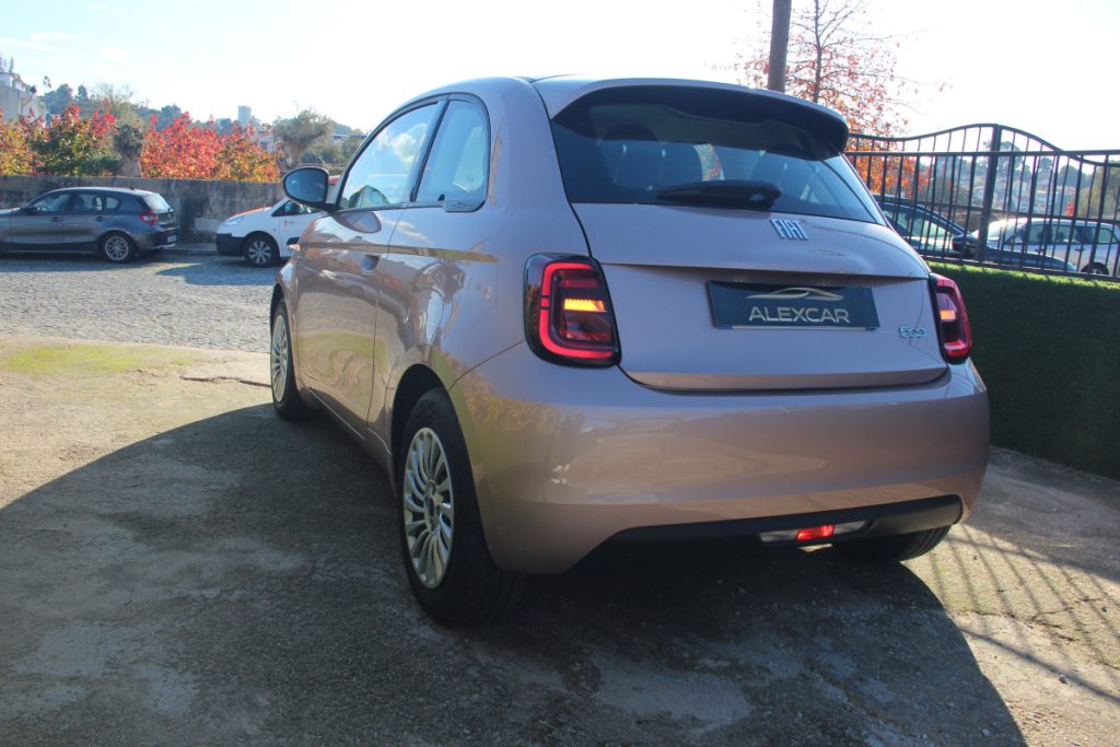 FIAT 500e / IVA dedutível – foto 11