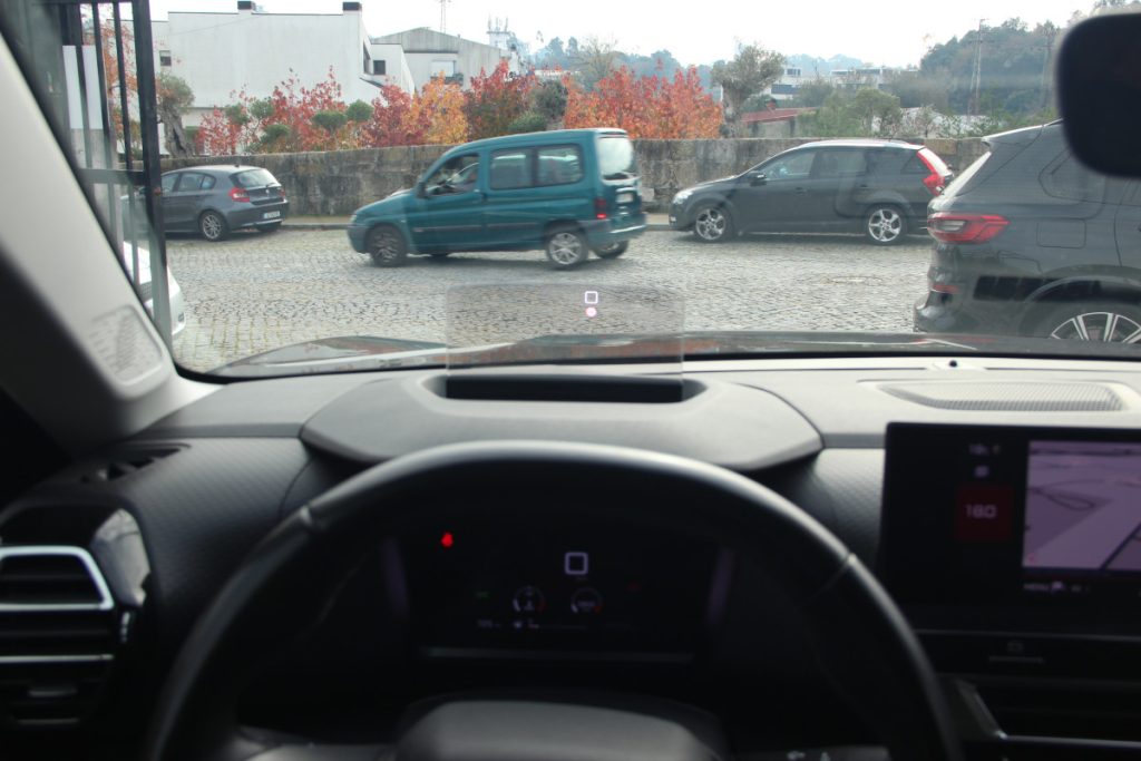 Citroen C4 1.2 PureTech /130cv/ SHINE – foto 13
