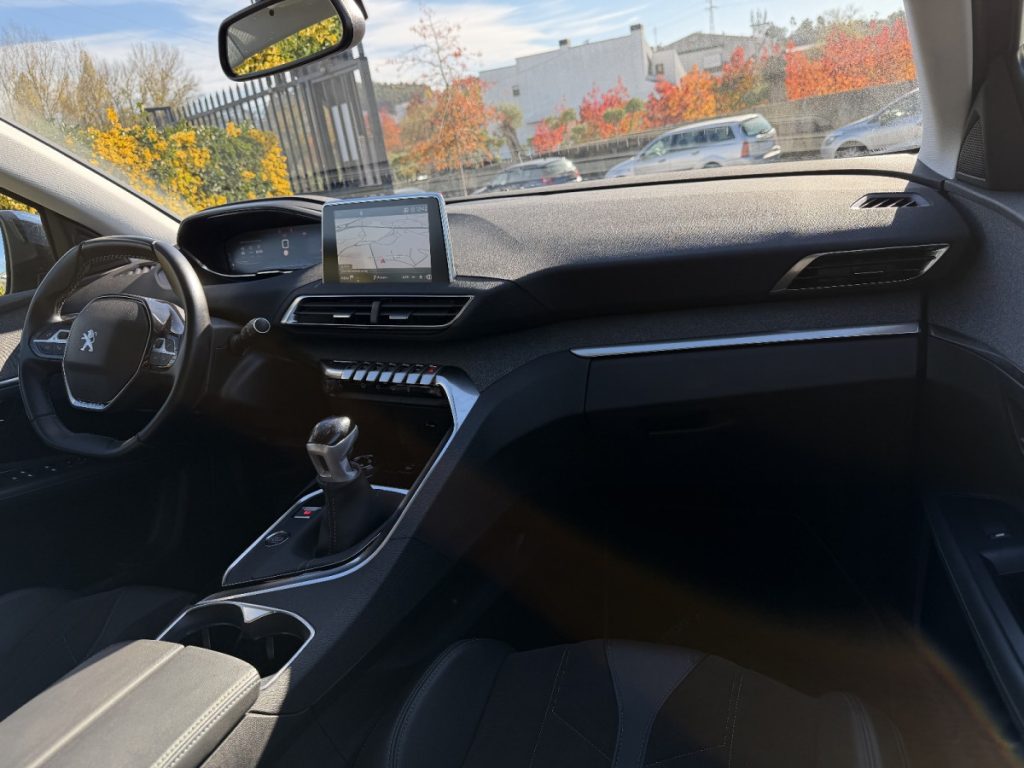 Peugeot 3008 1.2 PureTech /130cv/ CROSSWAY – foto 16