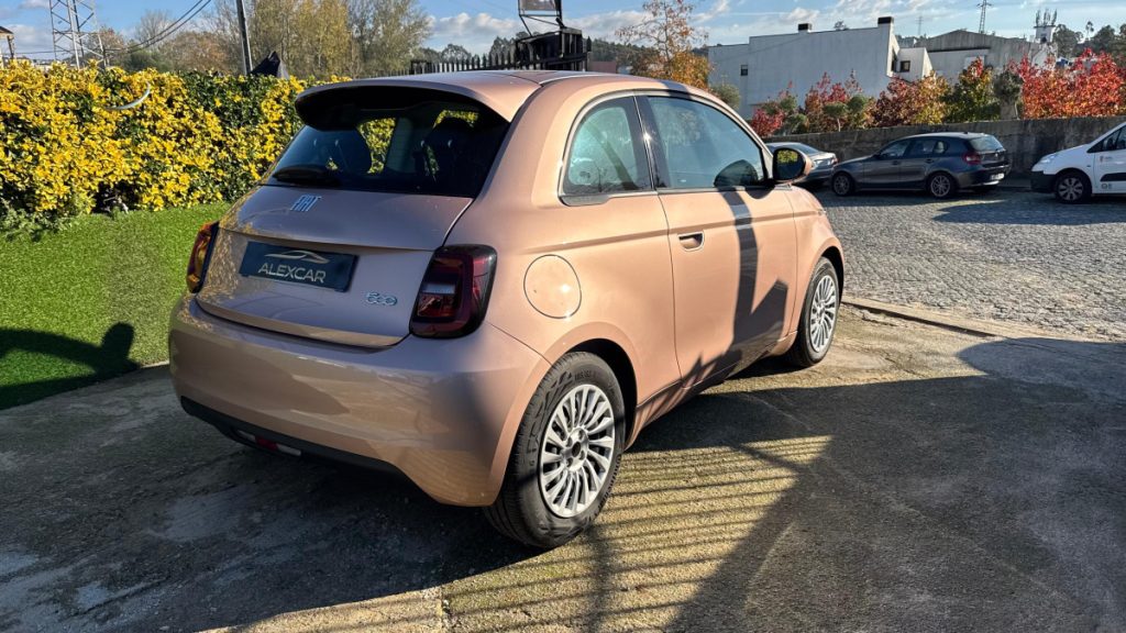 FIAT 500e / IVA dedutível – foto 3