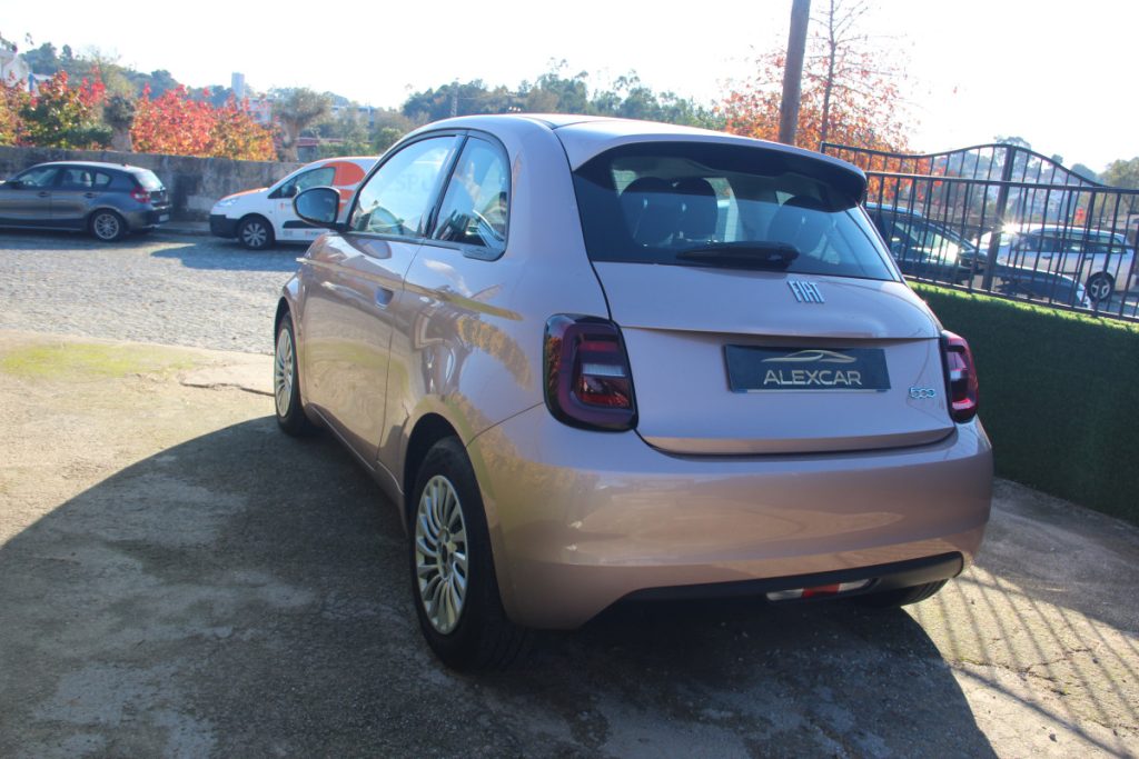 FIAT 500e / IVA dedutível – foto 4
