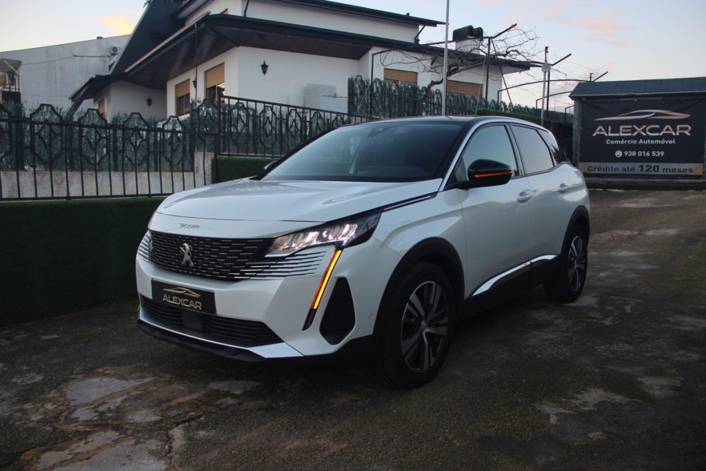 Peugeot 3008 1.2 PureTech /130cv/ EAT8 / ALLURE – foto 1