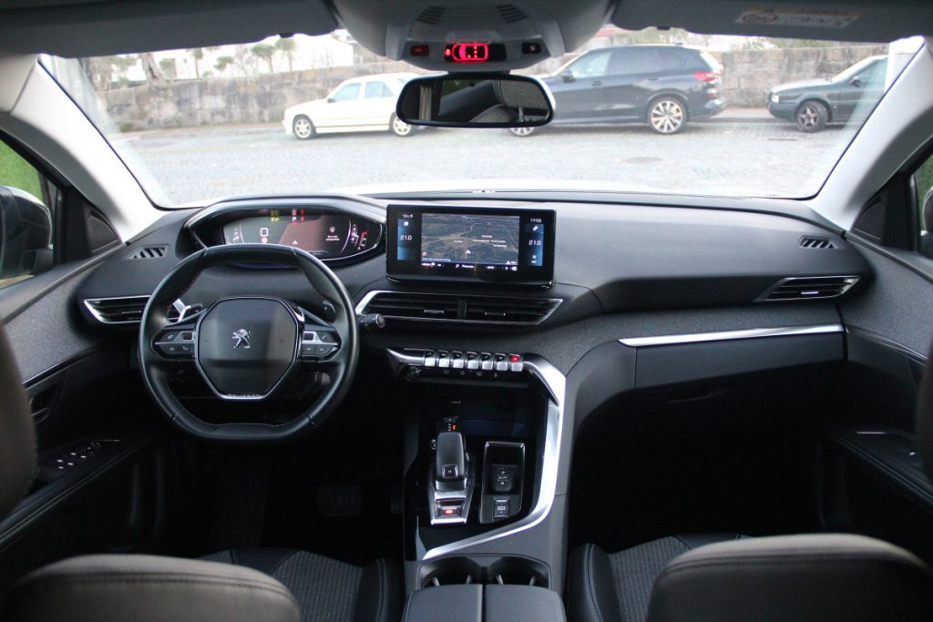 Peugeot 3008 1.2 PureTech /130cv/ EAT8 / ALLURE – foto 10