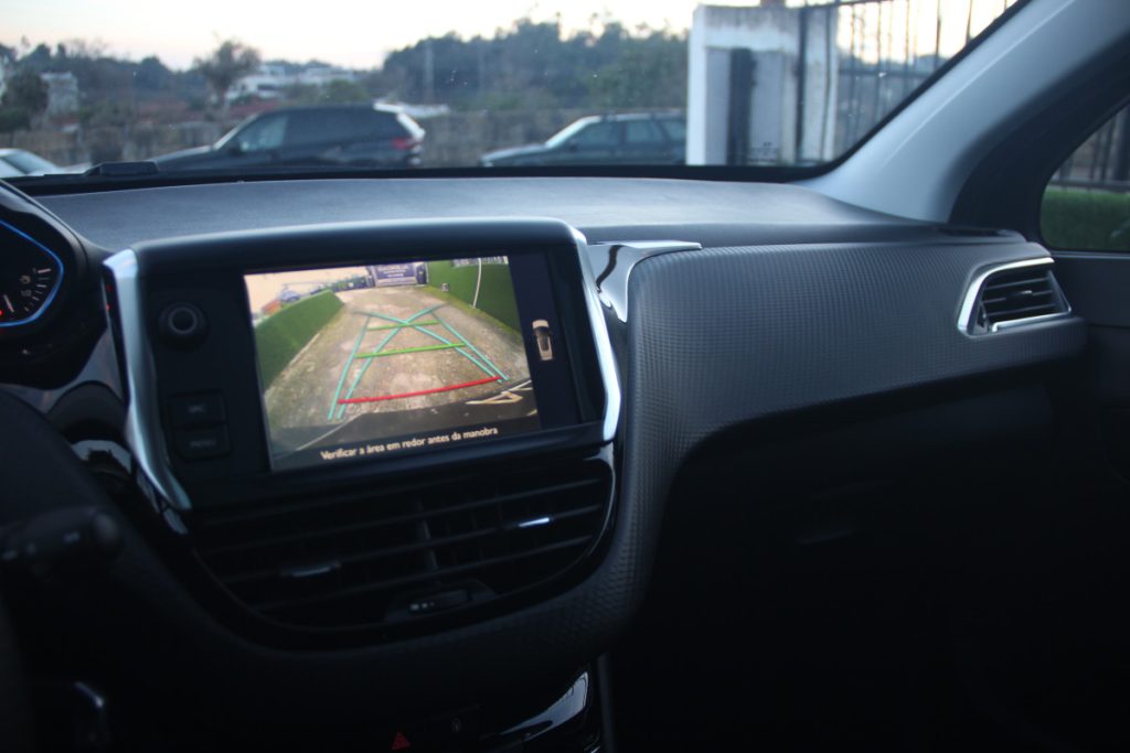 Peugeot 2008 1.2 PureTech /110cv/ EAT6 / Crossway – foto 12