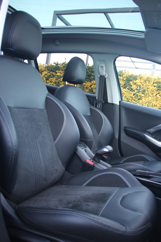 Peugeot 2008 1.2 PureTech /110cv/ EAT6 / Crossway – foto 6