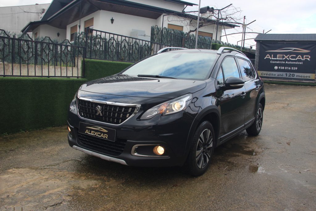 Peugeot 2008 1.2 PureTech /130cv/ ALLURE – foto 1