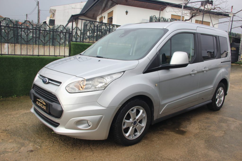 FORD Tourneo Connect 1.5 TDCi /120cv/ TITANIUM – foto 14