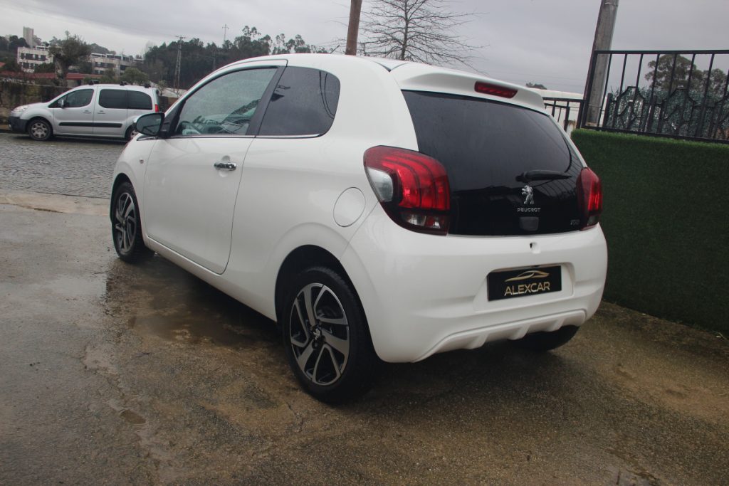Peugeot 108 1.2 PureTech / Coupe / Pele – foto 4