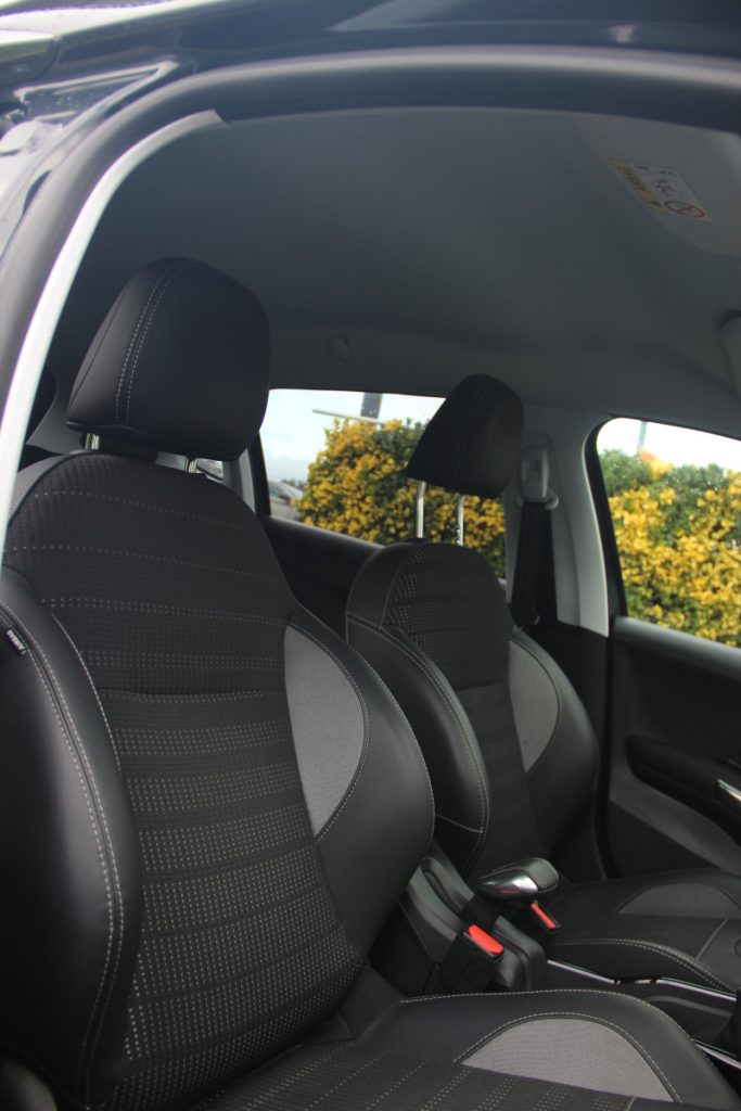 Peugeot 2008 1.2 PureTech /130cv/ ALLURE – foto 6
