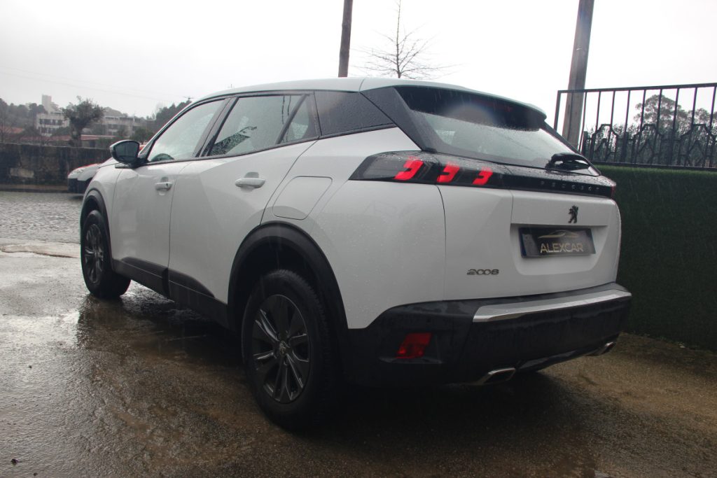 Peugeot 2008 1.2 PureTech /130cv/ Cx. automático / IVA dedutível – foto 5