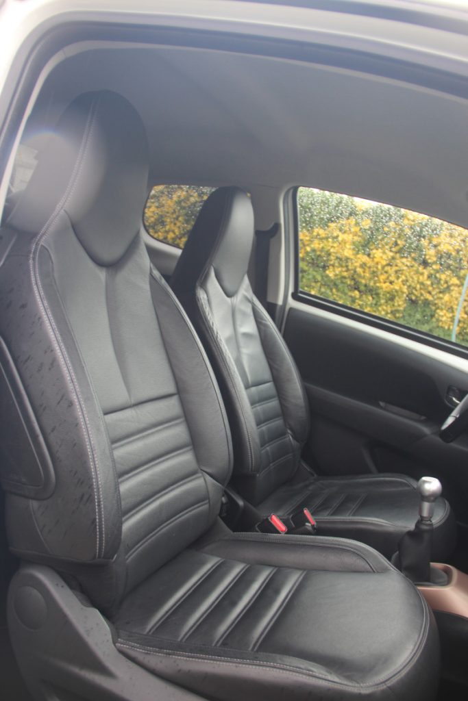 Peugeot 108 1.2 PureTech / Coupe / Pele – foto 6