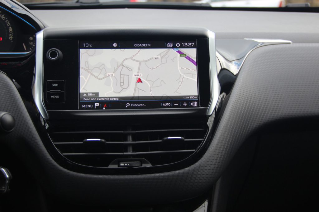 Peugeot 2008 1.2 PureTech /130cv/ ALLURE – foto 11