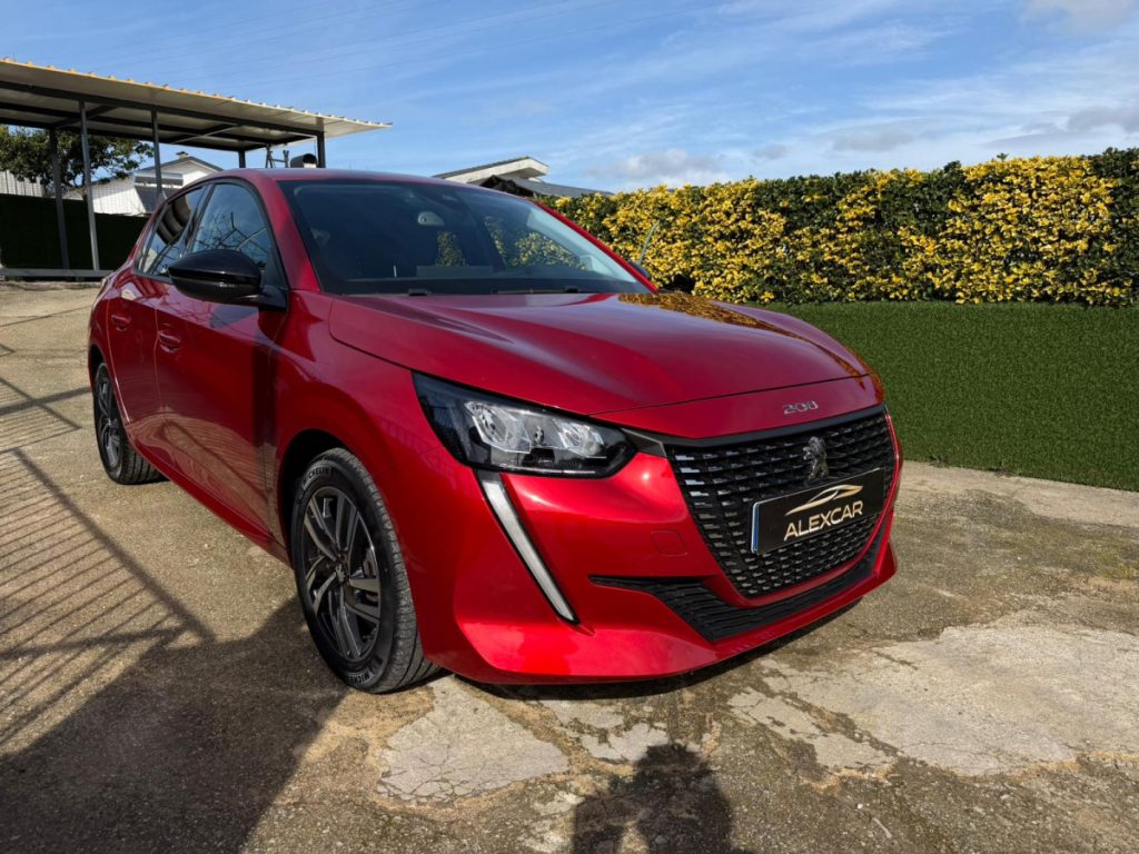 Peugeot 208 1.2 PureTech / ALLURE / – foto 2