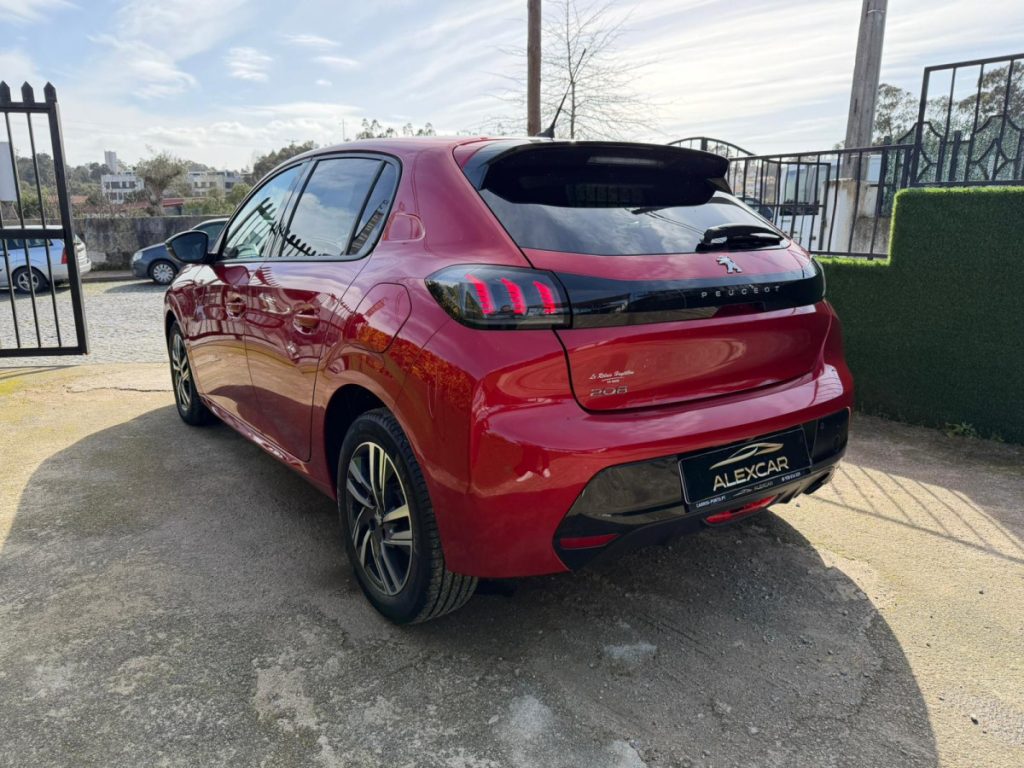 Peugeot 208 1.2 PureTech / ALLURE / – foto 4