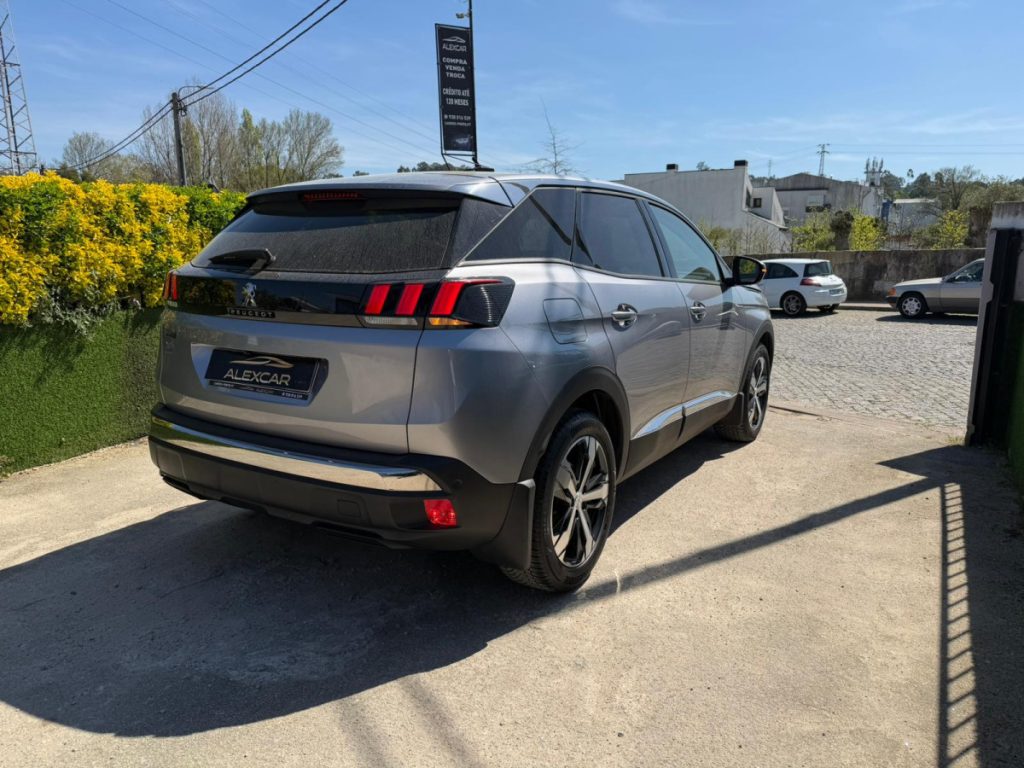 Peugeot 3008 1.2 PureTech /130cv/ EAT8/ ALLURE – foto 3