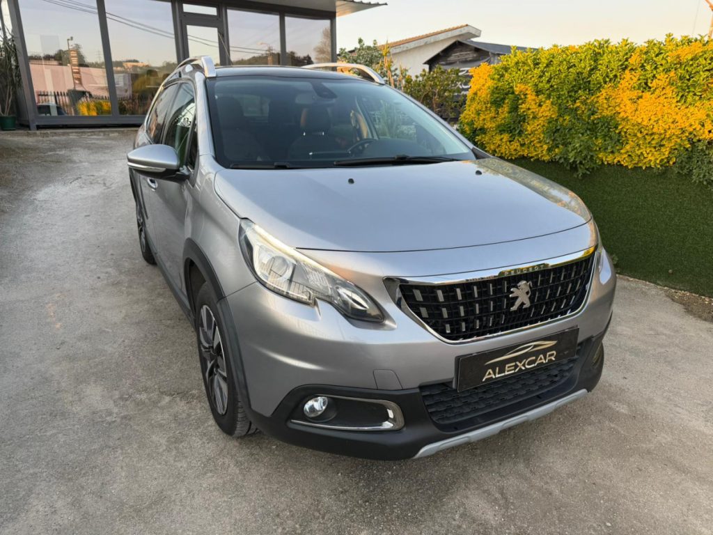 Peugeot 2008 1.2 PureTech /110cv/ ALLURE – foto 3