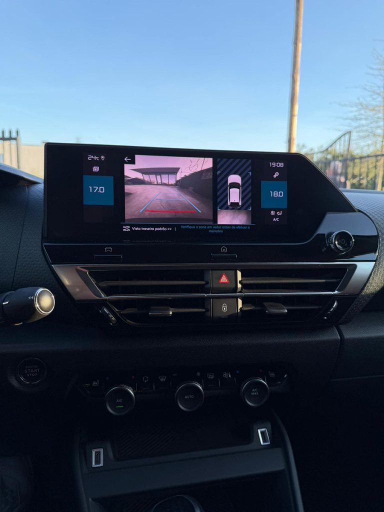 Citroen C4 1.2 PureTech /130cv/ SHINE – foto 12
