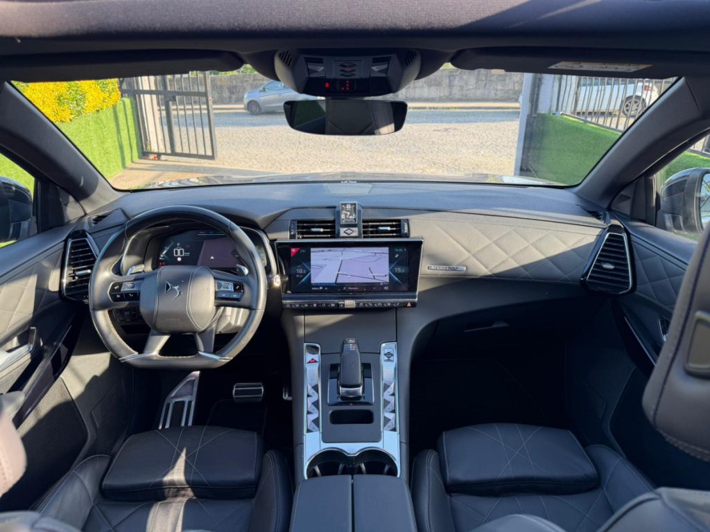 DS7 1.6 E-TENSE /225cv/ PlugIn / – foto 13