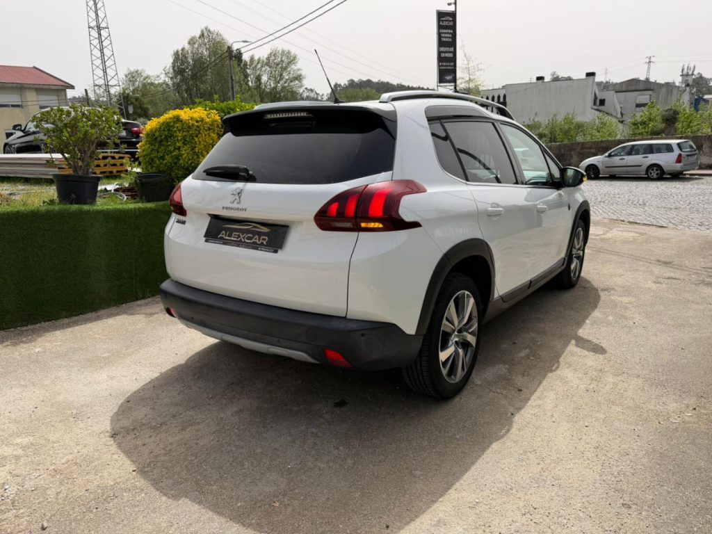 Peugeot 2008 1.2 PureTech /130cv/ CROSSWAY – foto 4