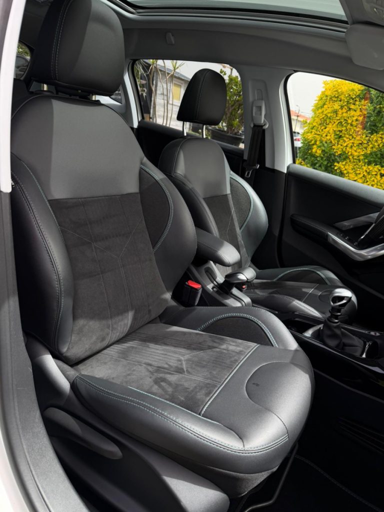 Peugeot 2008 1.2 PureTech /130cv/ CROSSWAY – foto 8