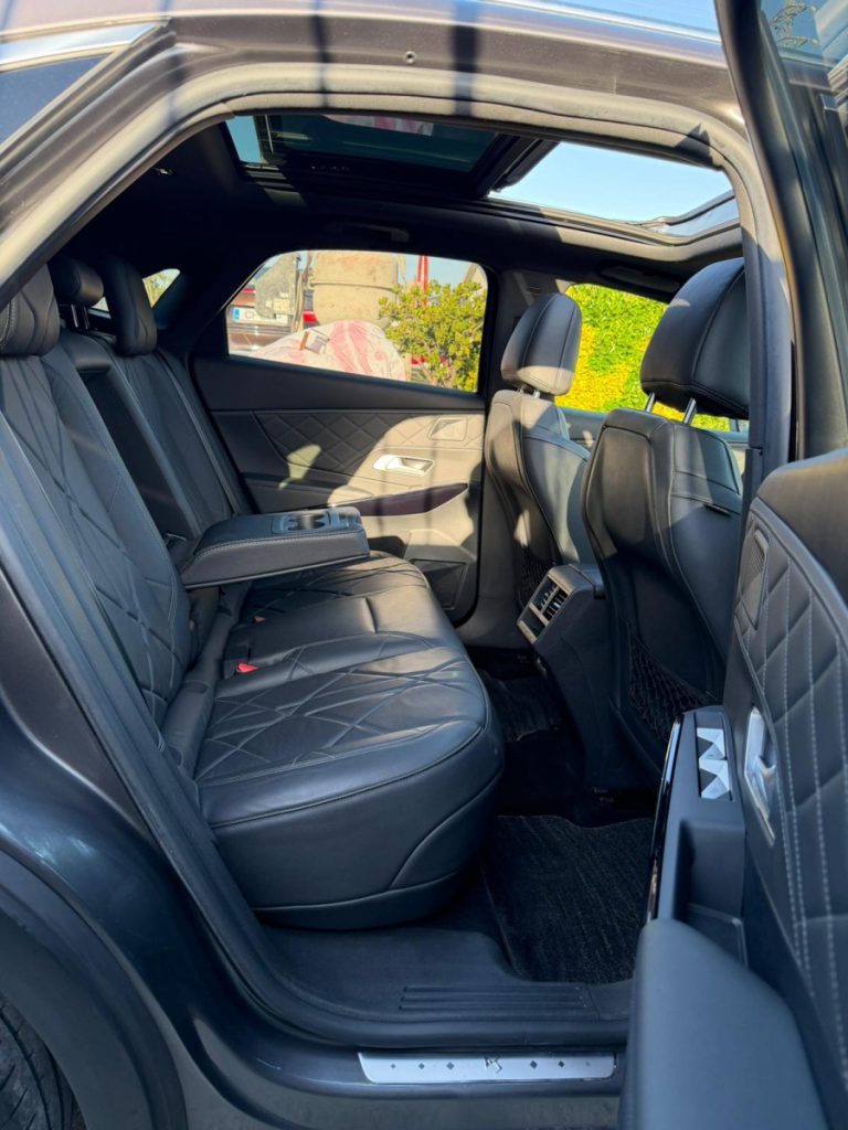 DS7 1.6 E-TENSE /225cv/ PlugIn / – foto 9