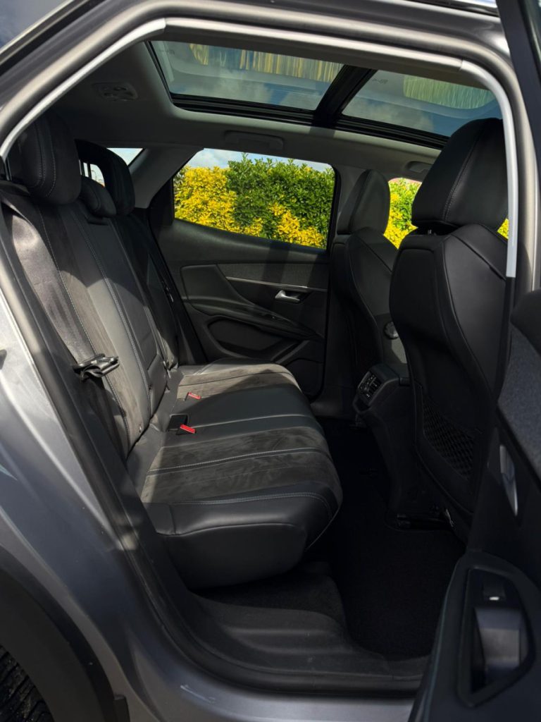 Peugeot 3008 1.2 PureTech /130cv/ CROSSWAY – foto 8