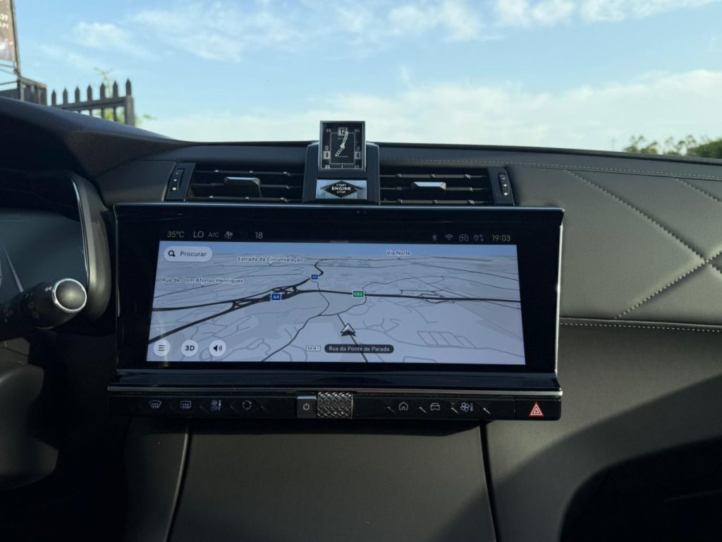 DS7 Crossback /1.6 E-TENSE/225cv/ PlugIn/ Rivolli / IVA dedutível – foto 11