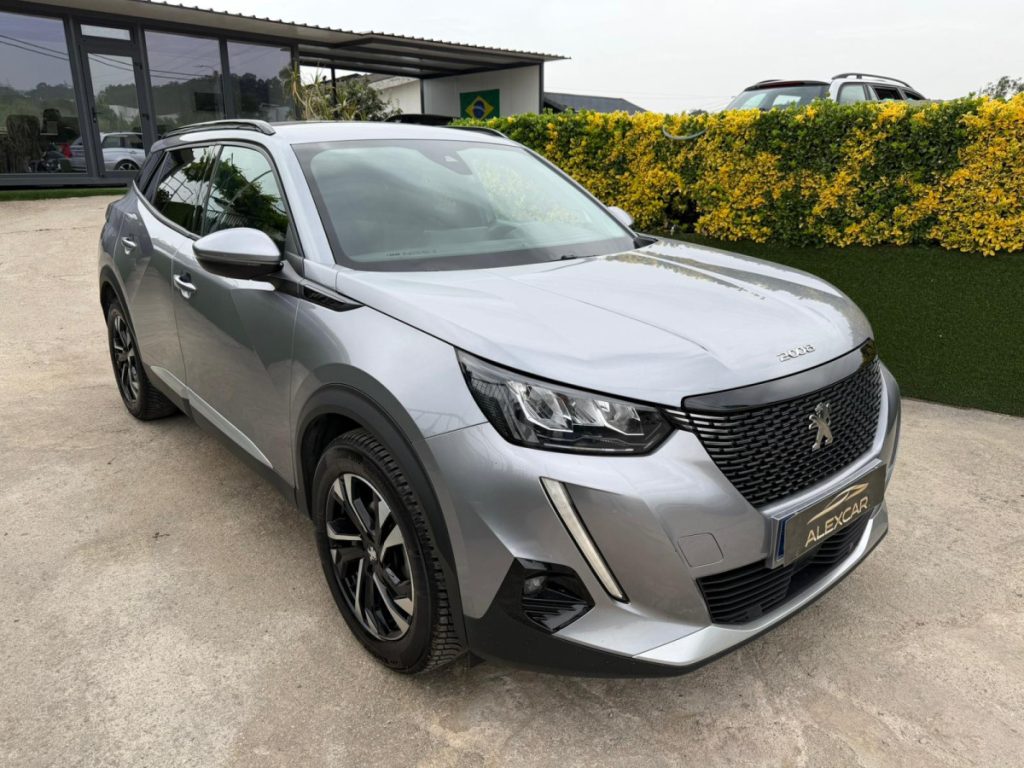 Peugeot 2008 1.2 PureTech /130cv/ ALLURE – foto 3