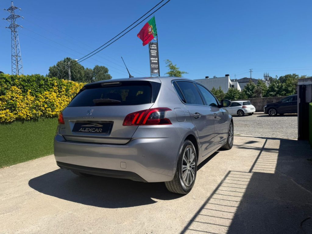 Peugeot 308 1.2 PureTech /130cv/ ALLURE – foto 4