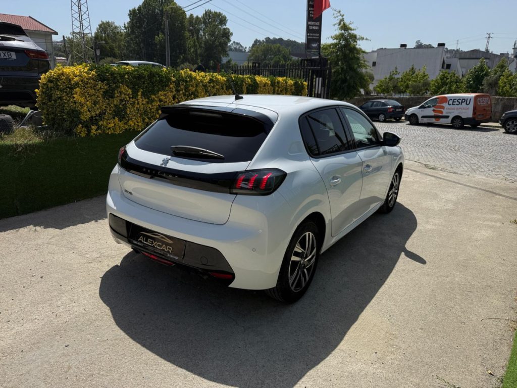 Peugeot 208 1.2 PureTech / ALLURE – foto 6