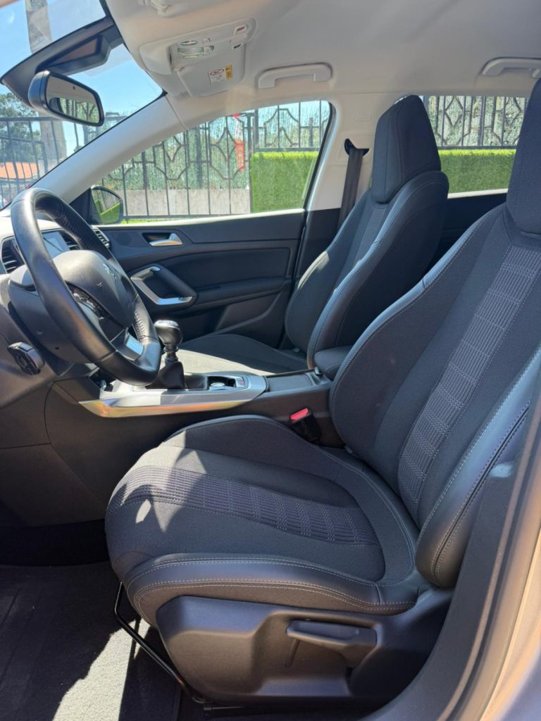 Peugeot 308 1.2 PureTech /130cv/ ALLURE – foto 6