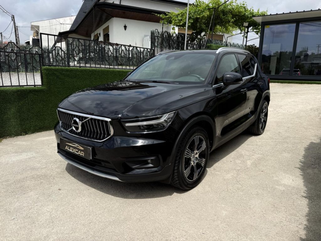 VOLVO XC40, D3 2.0 DIESEL / INSCRIPTION / IVA dedutível – foto 1
