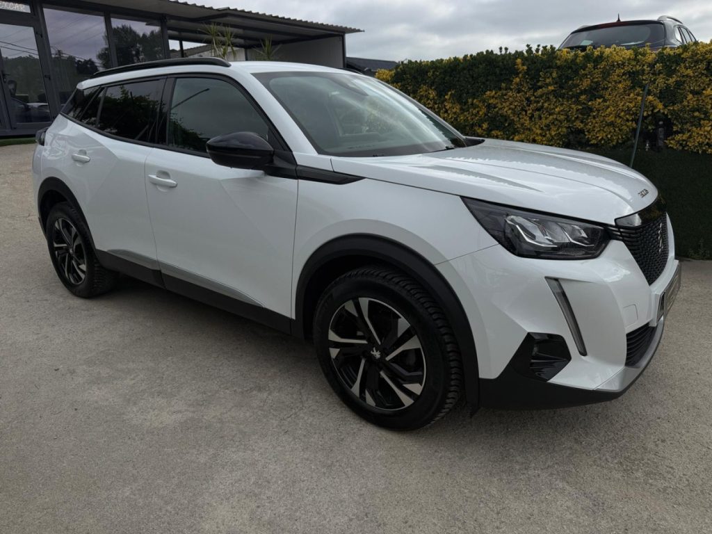 Peugeot 2008 1.2 PureTech /130cv/EAT8/ ROADTRIP – foto 13