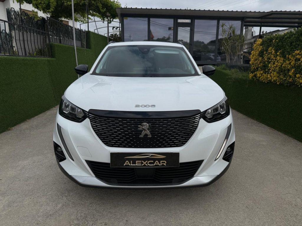 Peugeot 2008 1.2 PureTech /130cv/EAT8/ ROADTRIP – foto 2
