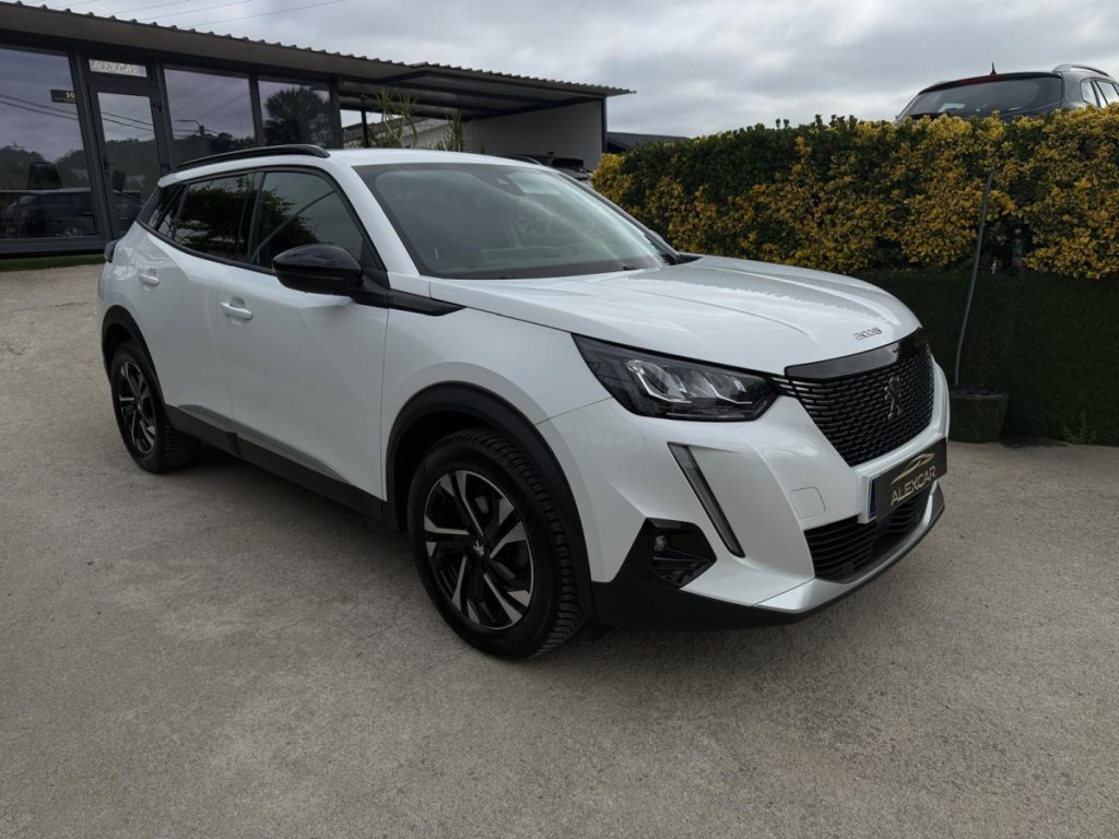 Peugeot 2008 1.2 PureTech /130cv/EAT8/ ROADTRIP – foto 3