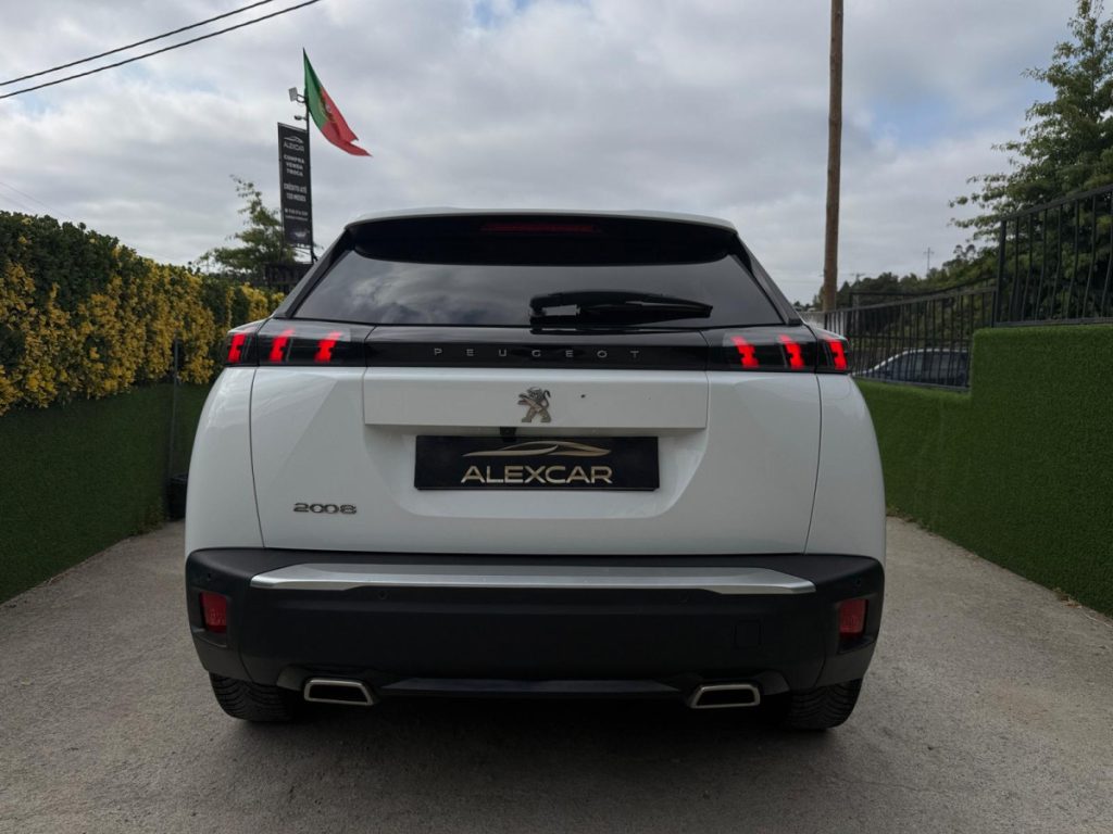 Peugeot 2008 1.2 PureTech /130cv/EAT8/ ROADTRIP – foto 5