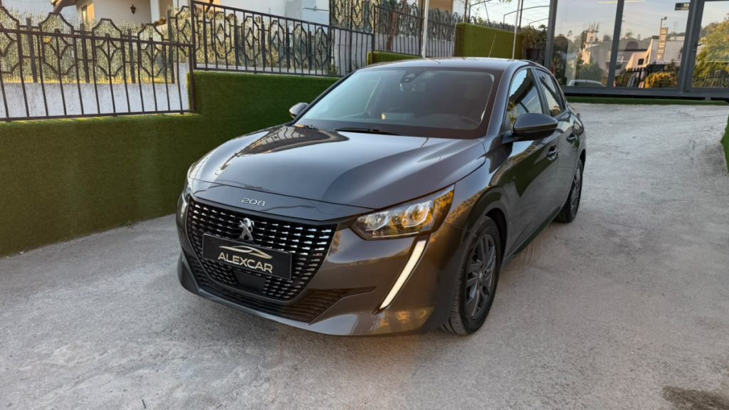 Peugeot 208 1.2 PureTech /100cv/ STYLE – foto 1