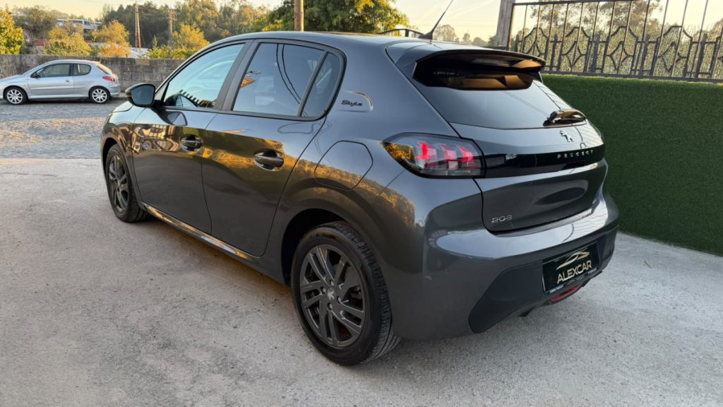 Peugeot 208 1.2 PureTech /100cv/ STYLE – foto 6