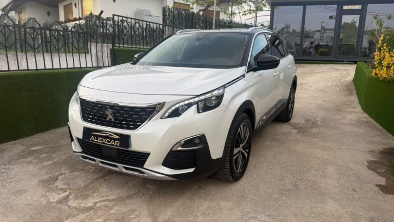Peugeot 5008 1.5 BlueHdi /130cv/ ALLURE / Cx. Automática