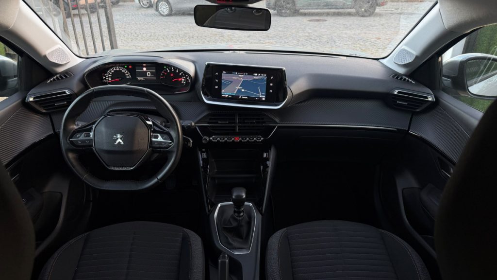 Peugeot 208 1.2 PureTech /100cv/ IVA dedutível – foto 10