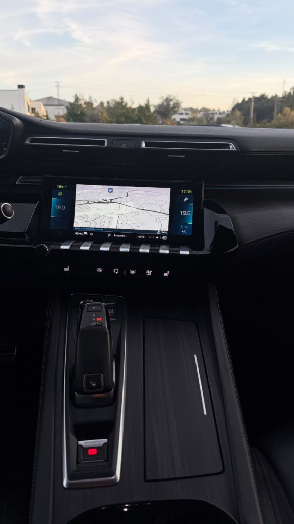 Peugeot 508 SW Hybrid / GT Line / EAT8 – foto 12