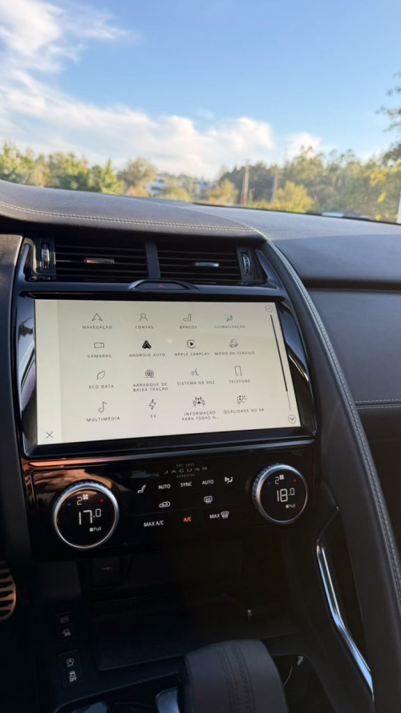 JAGUAR E-Pace P300E / Plugin / R-Dynamic / 1.5 de 300cv ! – foto 14