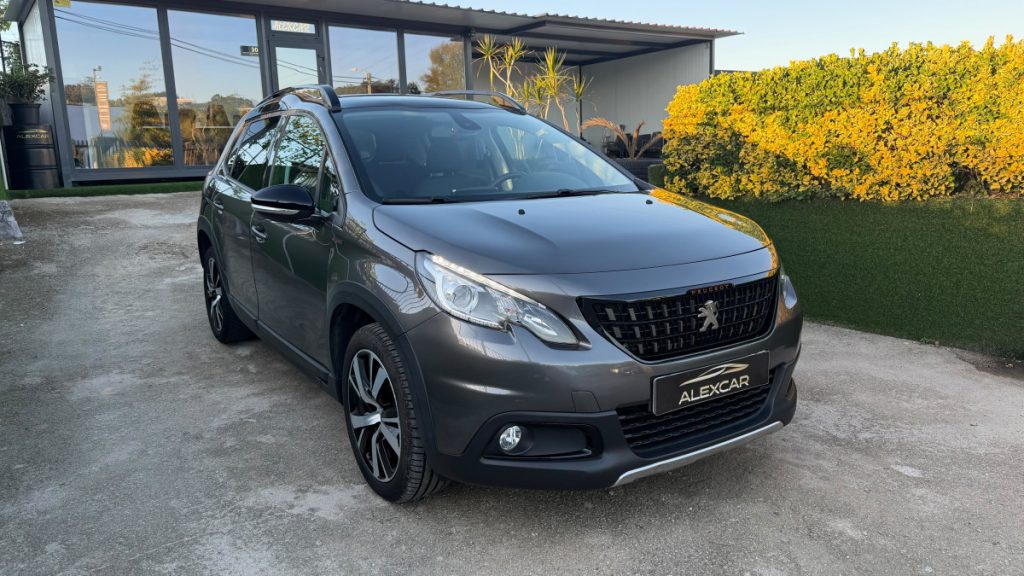 Peugeot 2008 1.2 PureTech /130cv/ GT Line / Cx. Automática – foto 3