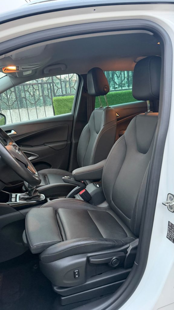 OPEL Crossland X 1.2 PureTech /130cv/ ULTIMATE – foto 5