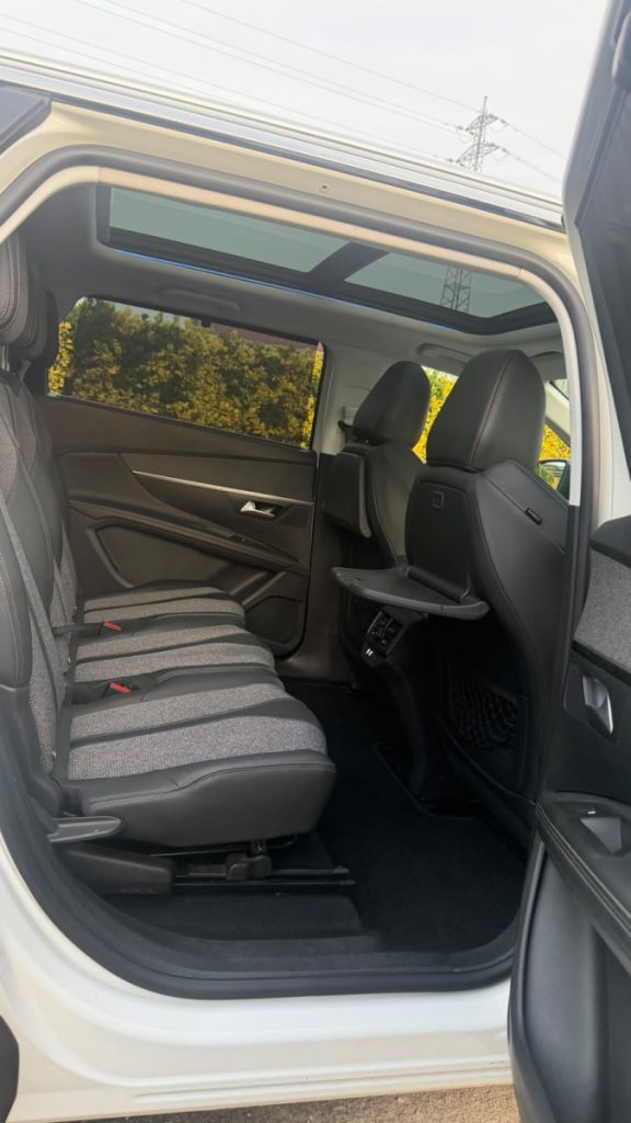 Peugeot 5008 1.5 BlueHdi /130cv/ ALLURE / Cx. Automática – foto 7